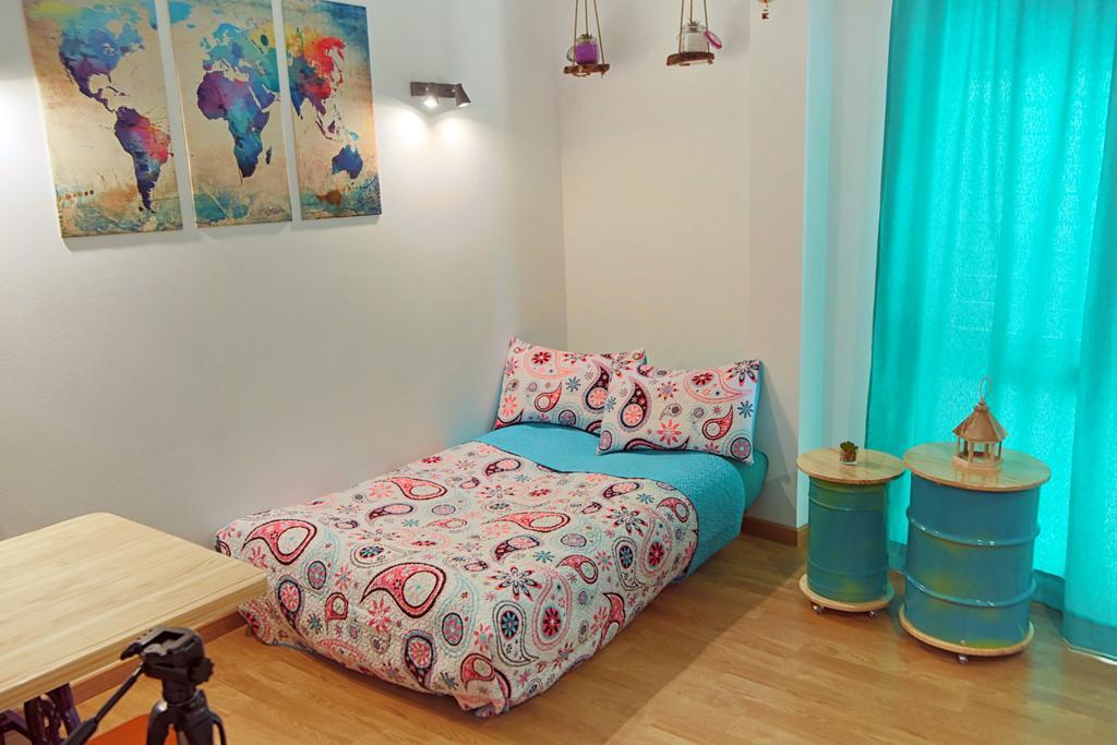 Apartamentos Momas La Casa De Mama Málaga Exteriör bild